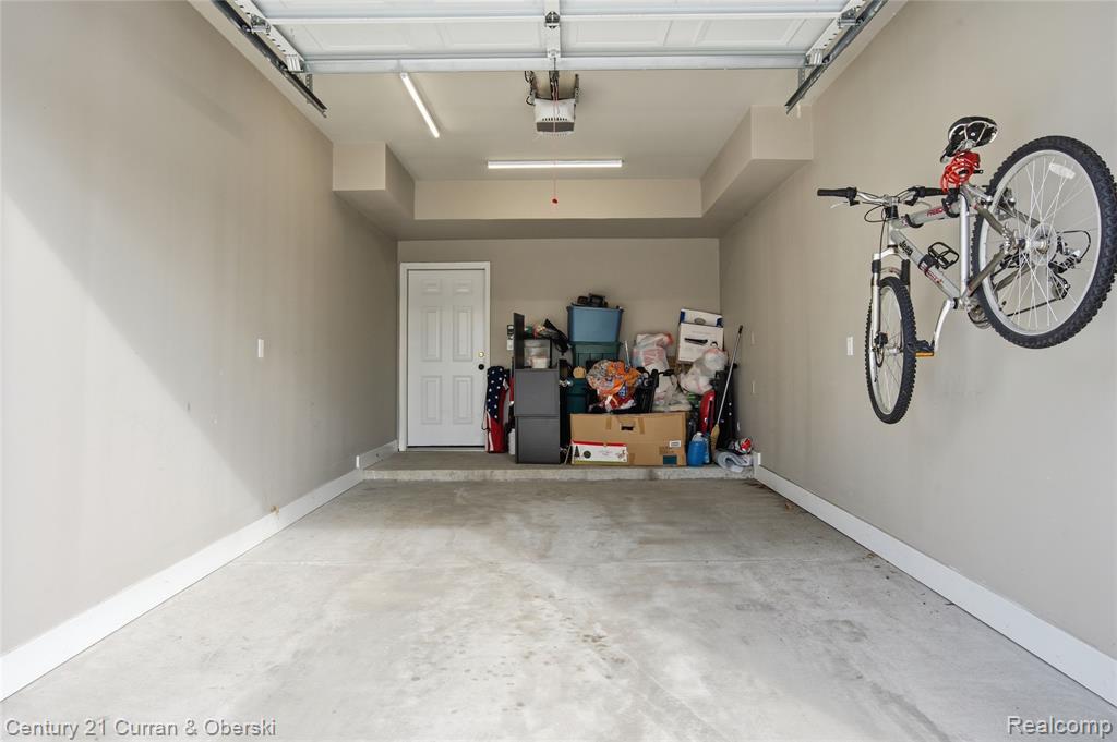 1241 E Woodward Heights Boulevard, Hazel Park, MI 48030 — Photo 20