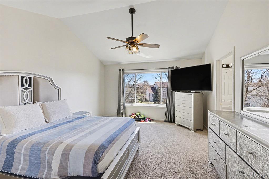 13805 Pond Bluff Drive, Van Buren, MI 48111 — Photo 12