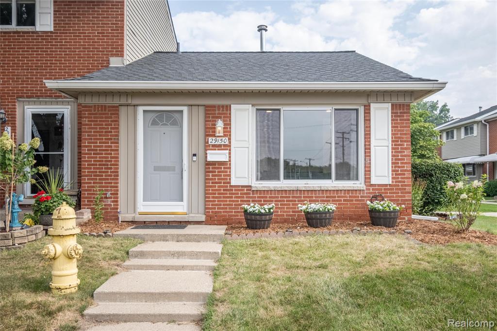29150 Manchester Street, Westland, MI — Photo 18