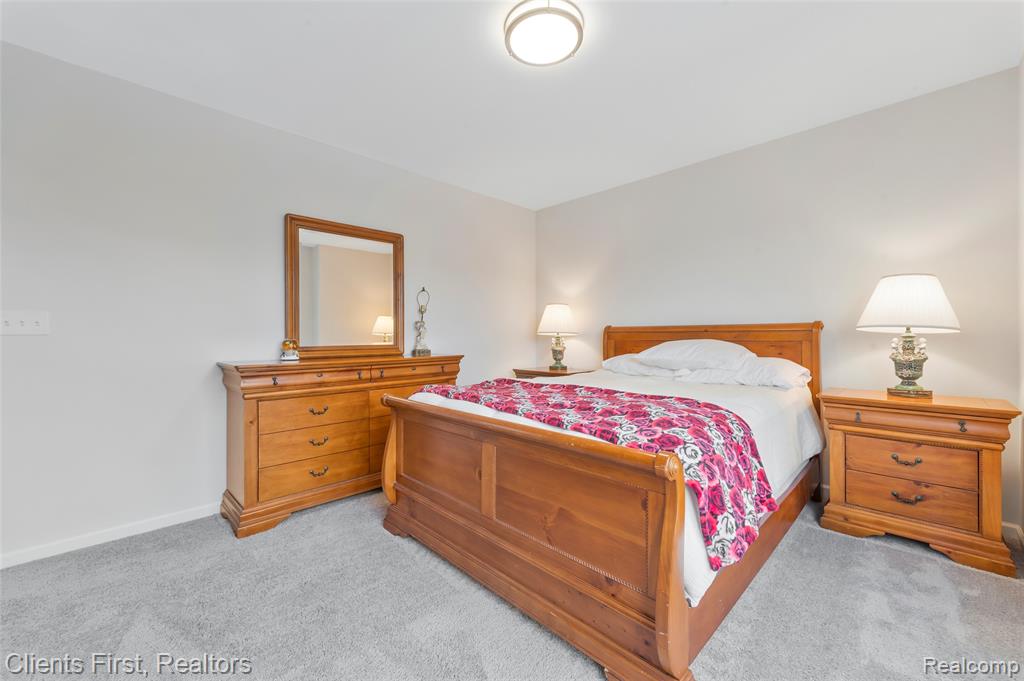 8689 Grove Street, Washington, MI — Photo 40