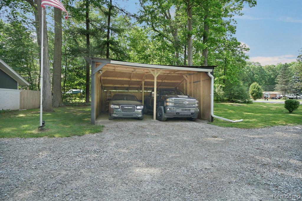 4179 Davison Road, Lapeer, MI 48446 — Photo 40