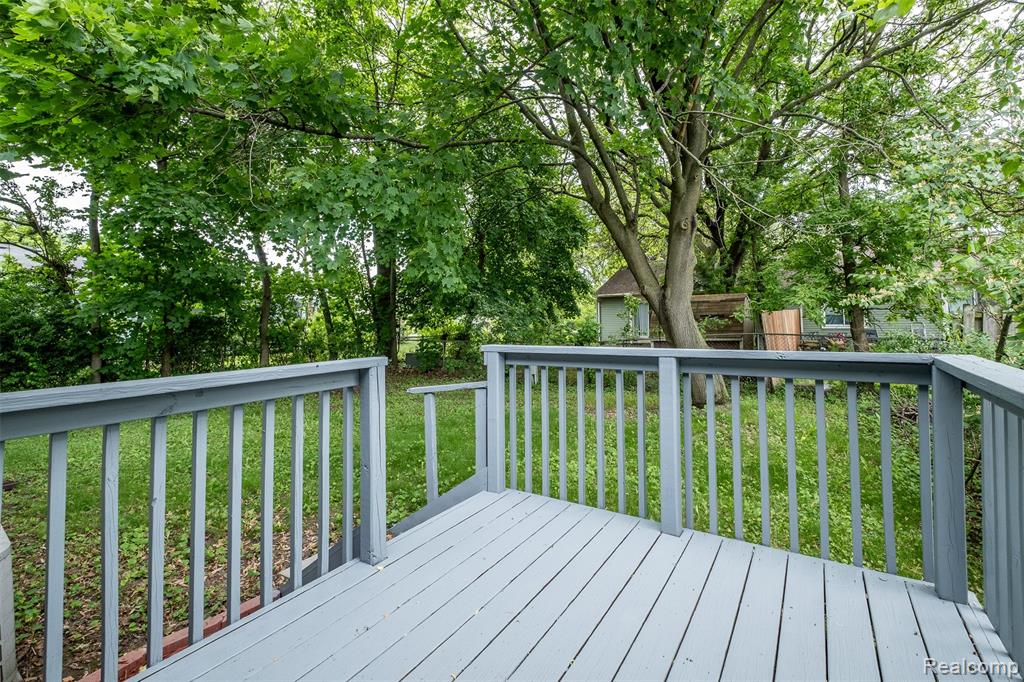 6733 ARDSLEY Drive, Canton, MI 48187 — Photo 30