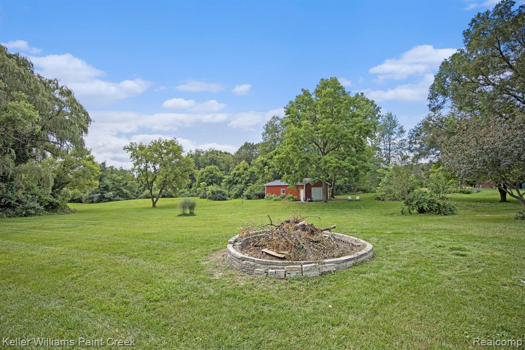 931 Rochester Road, Leonard, MI 48367 — Photo 26
