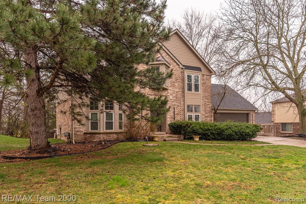 17148 PON VALLEY Drive, Northville, MI 48168 — Photo 3