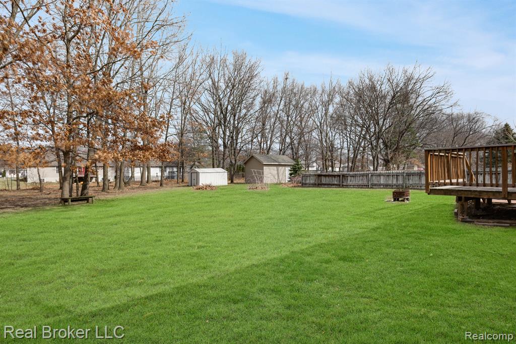 516 ALLEN Street, Clio, MI 48420 — Photo 26