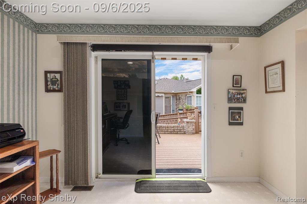 50165 Pepper Tree Drive, 52, Macomb, MI 48044 — Photo 31