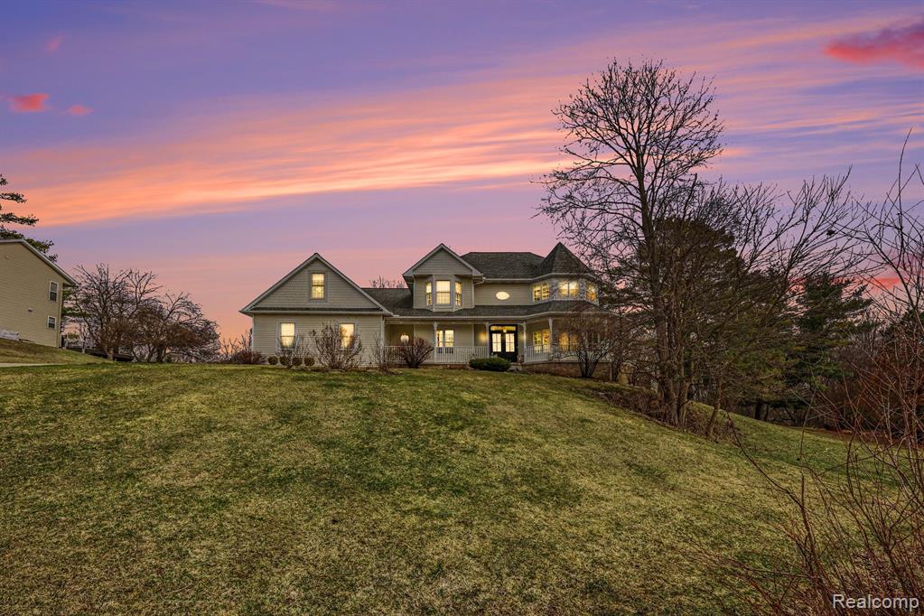 962 Hidden Valley Drive, Lake Orion, MI 48362 — Photo 44