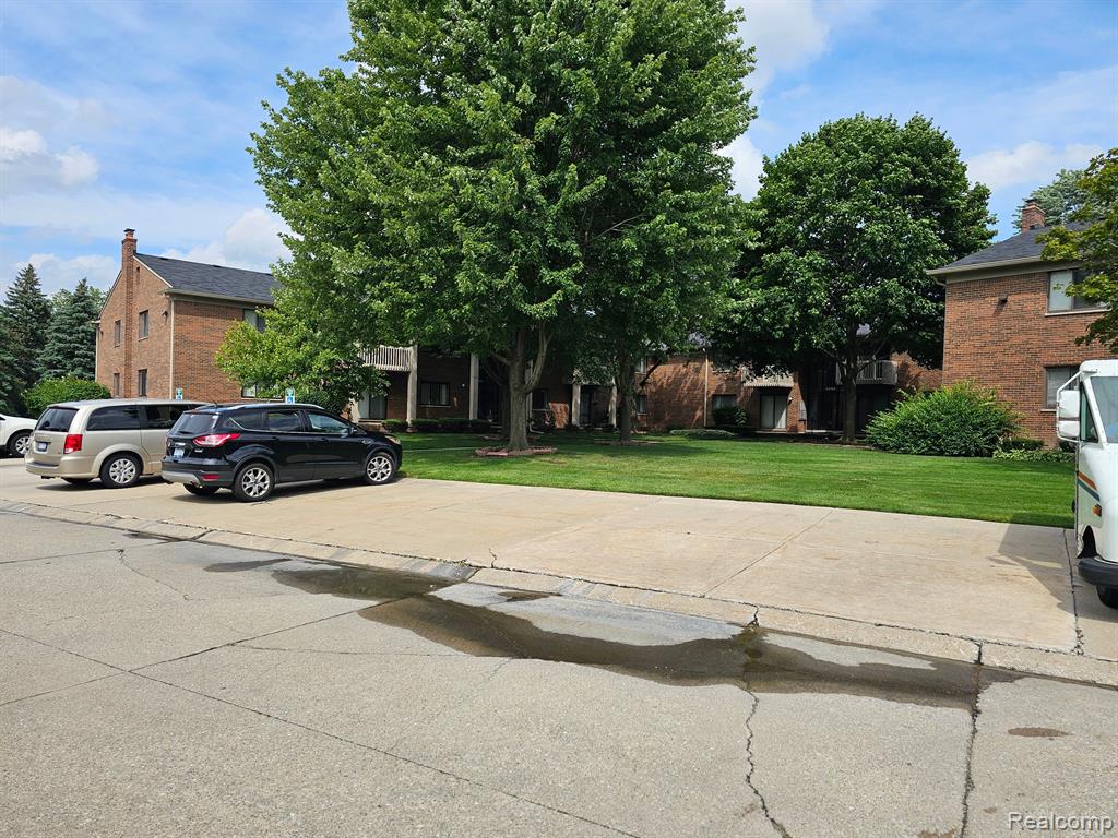 42184 TODDMARK Lane, Clinton Twp, MI 48038 — Photo 5