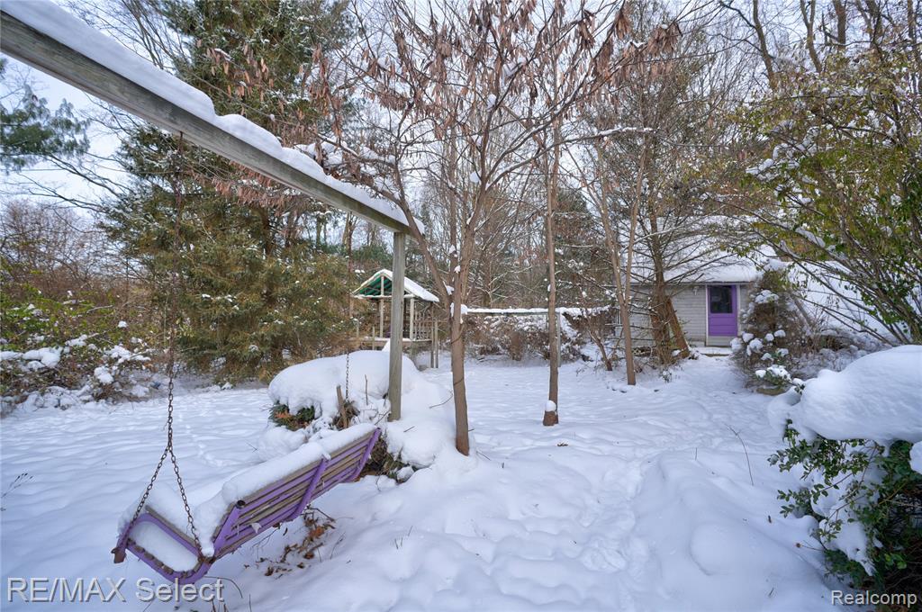 9710 Rattalee Lake Road, Clarkston, MI 48348 — Photo 53