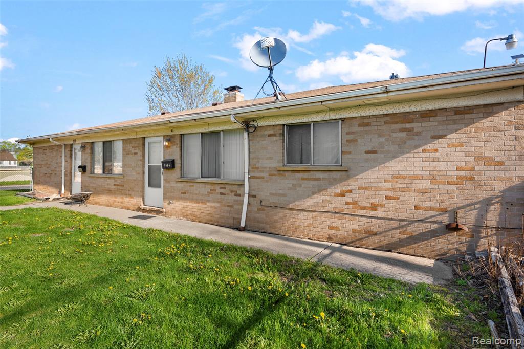 7452/7454 Southfield Road, Detroit, MI 48228 — Photo 13