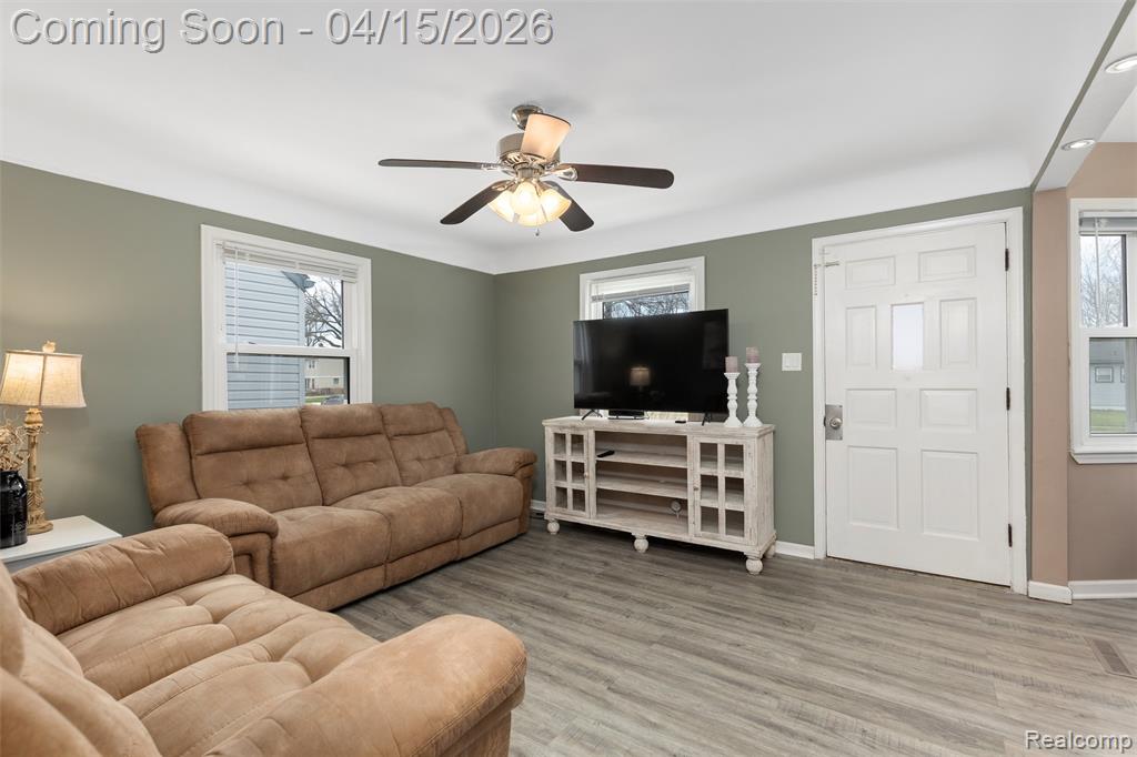 28965 Marquette Street, Garden City, MI — Photo 4