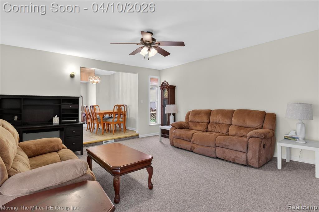 8672 Hemlock Court, Ypsilanti, MI 48198 — Photo 21