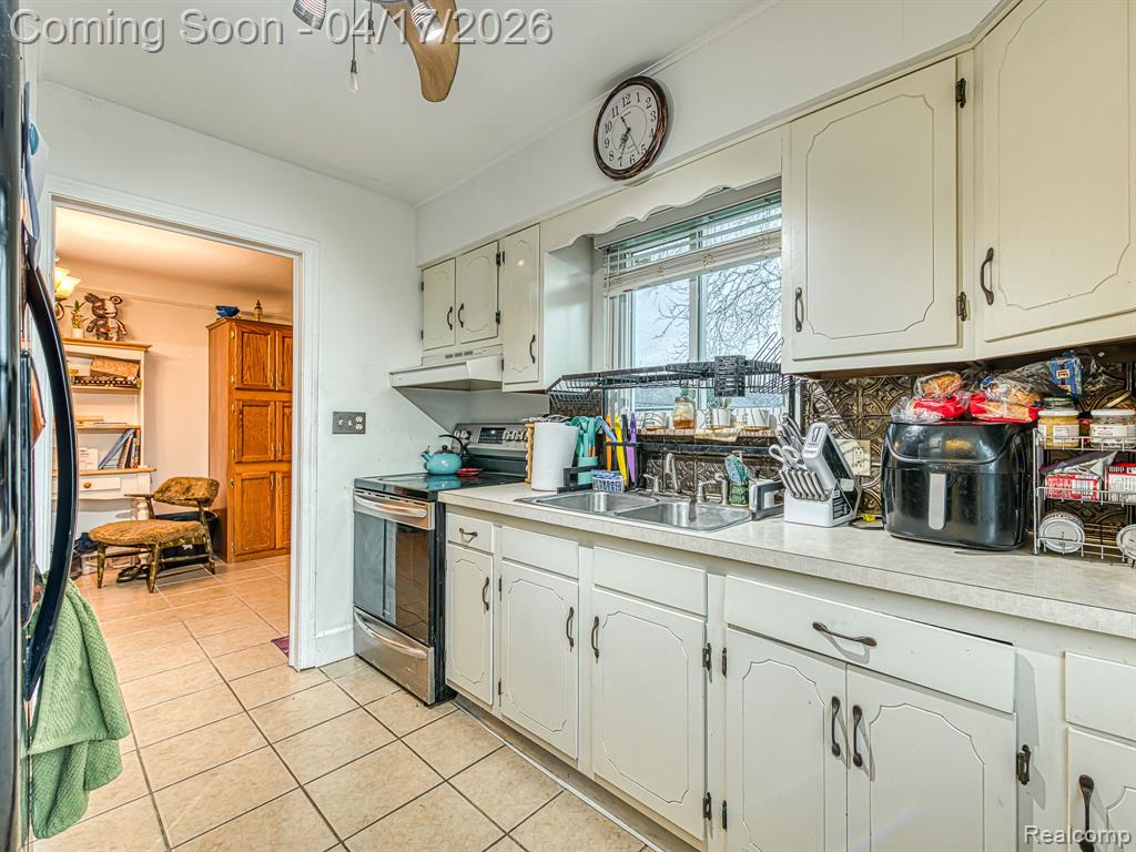 6000 Edgewood Boulevard, Monroe, MI 48161 — Photo 4