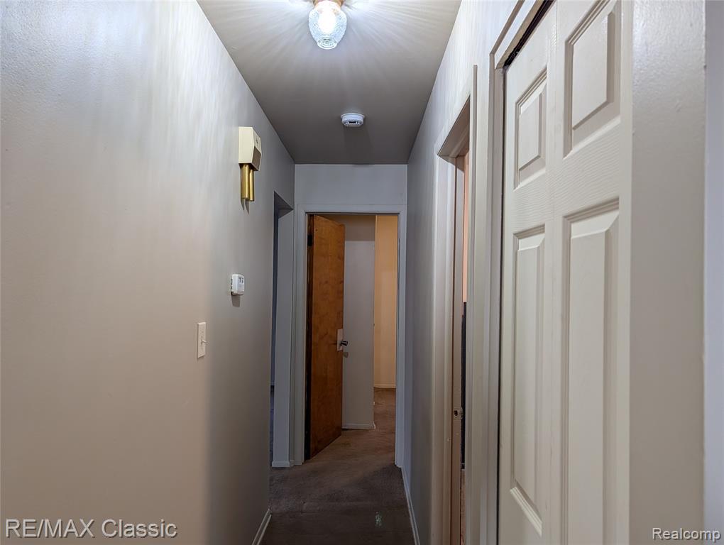 679 Linda Vista Drive, Pontiac, MI 48342 — Photo 12