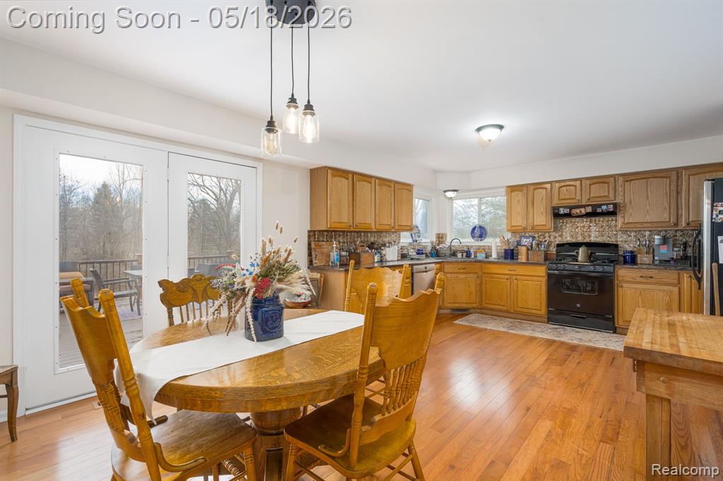 185 Columbia Drive, South Lyon, MI 48178 — Photo 12