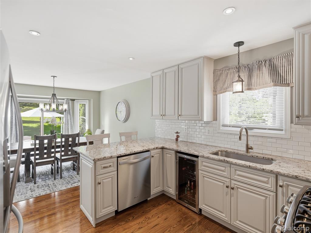 9095 Rotondo Drive, Howell, MI 48855 — Photo 8