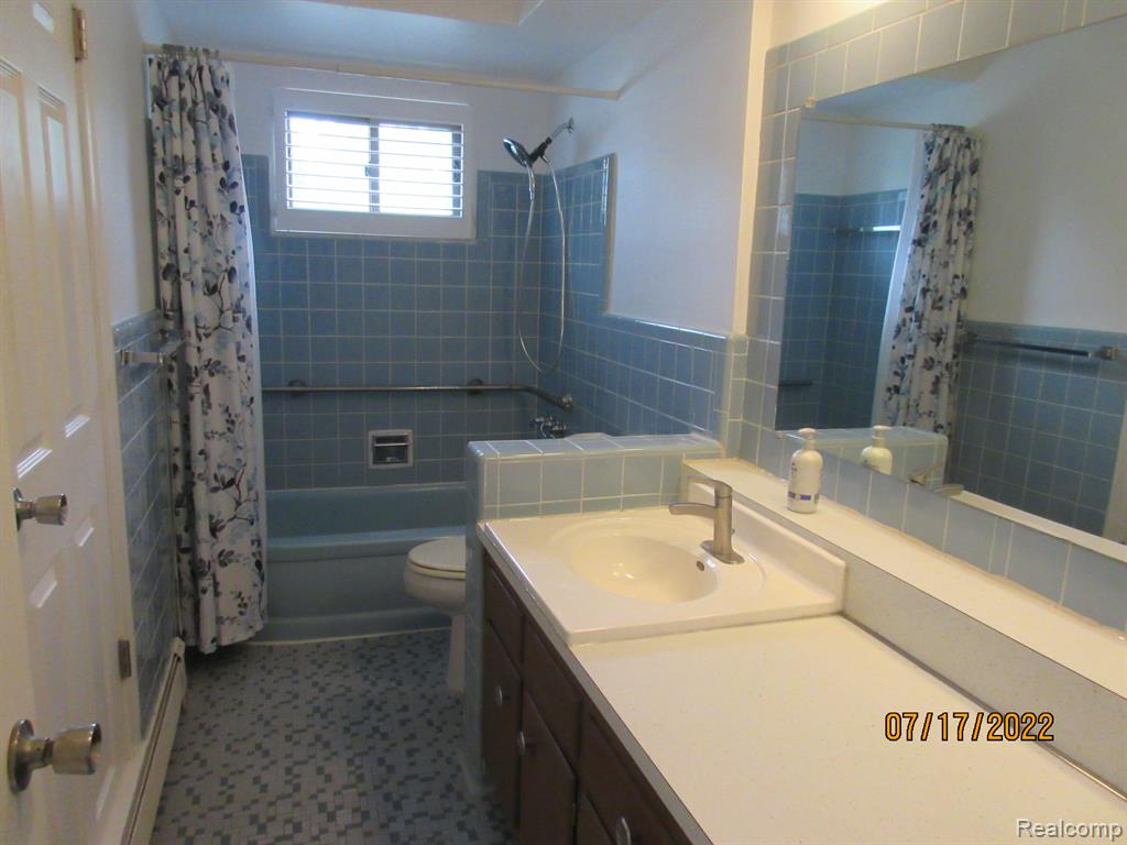 29497 GERALDINE Drive, Warren, MI 48093 — Photo 24