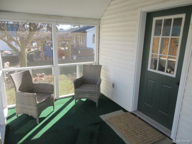 110 N 1ST Street, Holly, MI 48442 — Photo 25