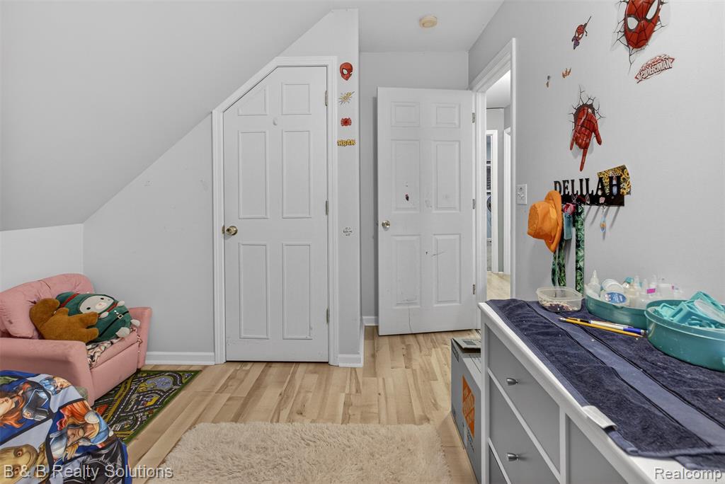3919 Castle Road, North Branch, MI 48461 — Photo 20
