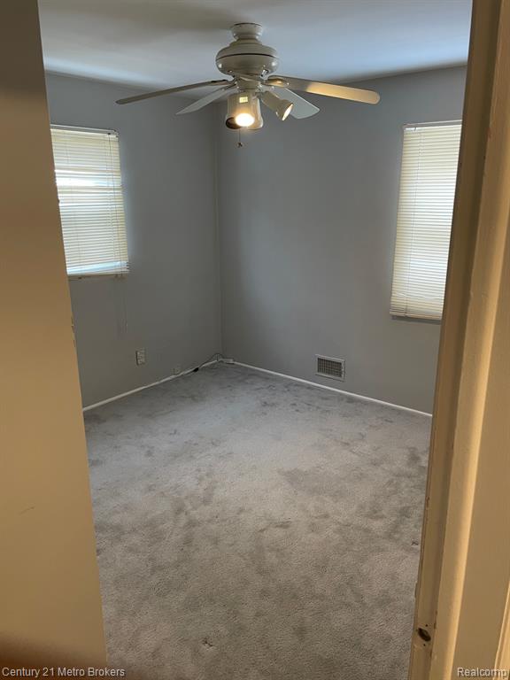 4414 TRUMBULL Drive, Flint, MI 48504 — Photo 16