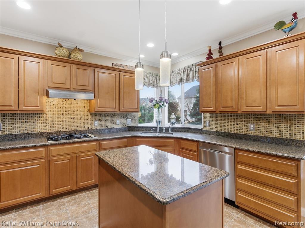 6731 Twickenham, Utica, MI 48317 — Photo 14
