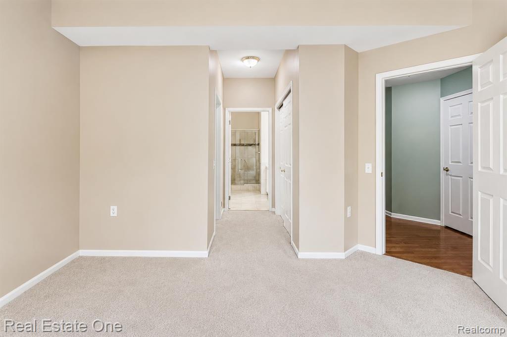 3622 Camden Court, Auburn Hills, MI 48326 — Photo 23