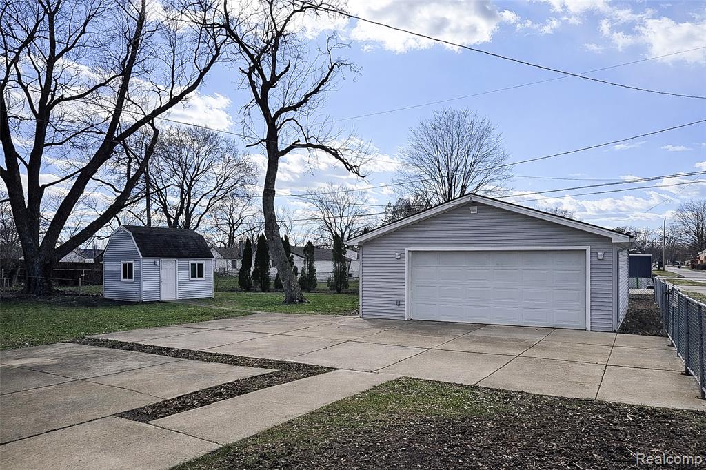 7451 Cavell Street, Westland, MI — Photo 7