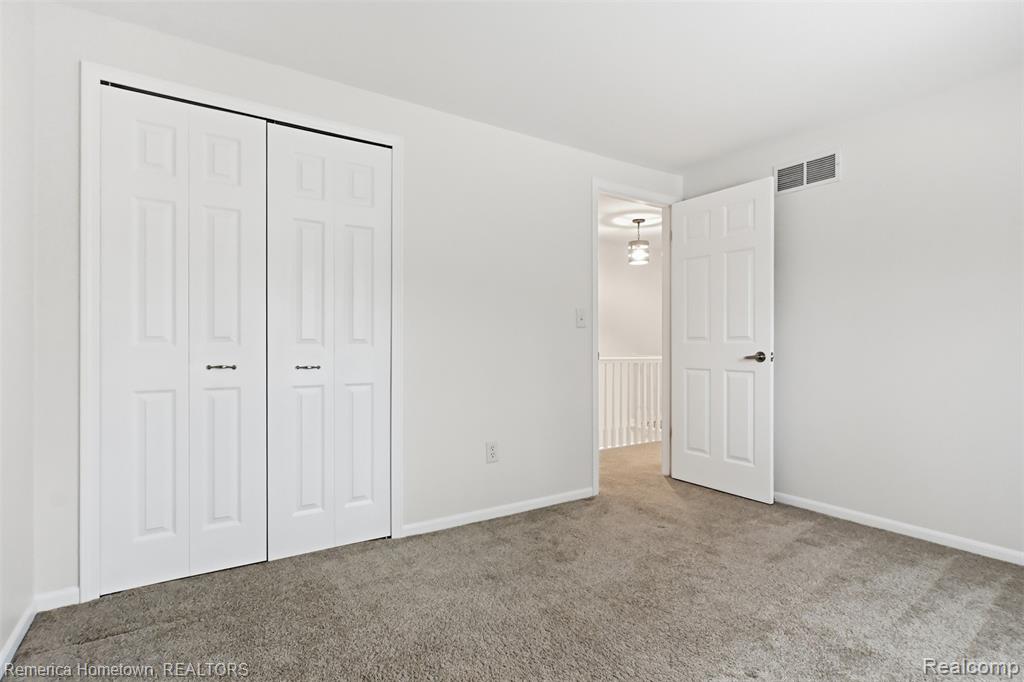 9801 Tennyson Drive, Plymouth, MI 48170 — Photo 24