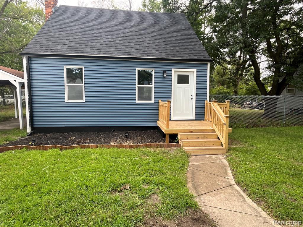 19338 Fenmore Street, Detroit, MI 48235 — front exterior