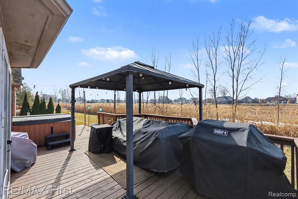 32768 Greenwood Drive, Chesterfield, MI 48047 — Photo 27