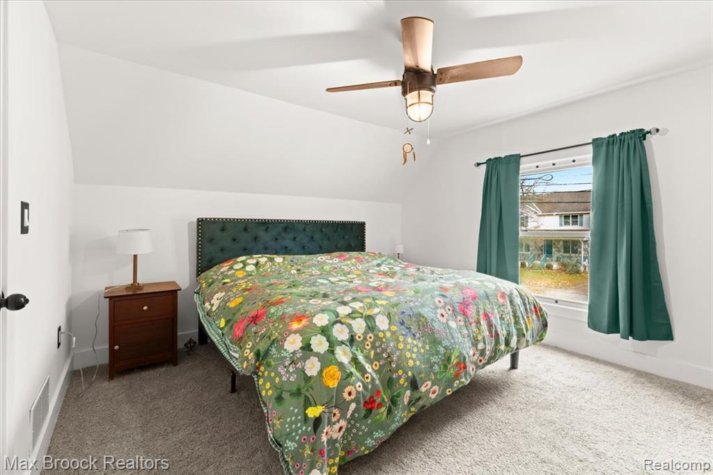 515 Clinton Street, Howell, MI 48843 — Photo 22