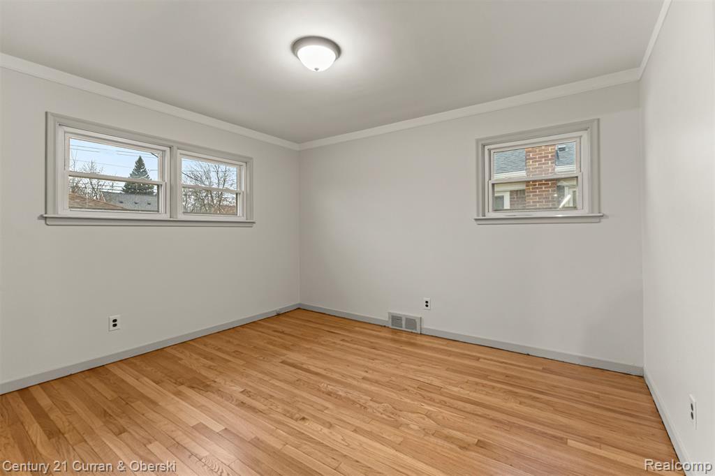 8054 Robinson Avenue, Allen Park, MI 48101 — Photo 12