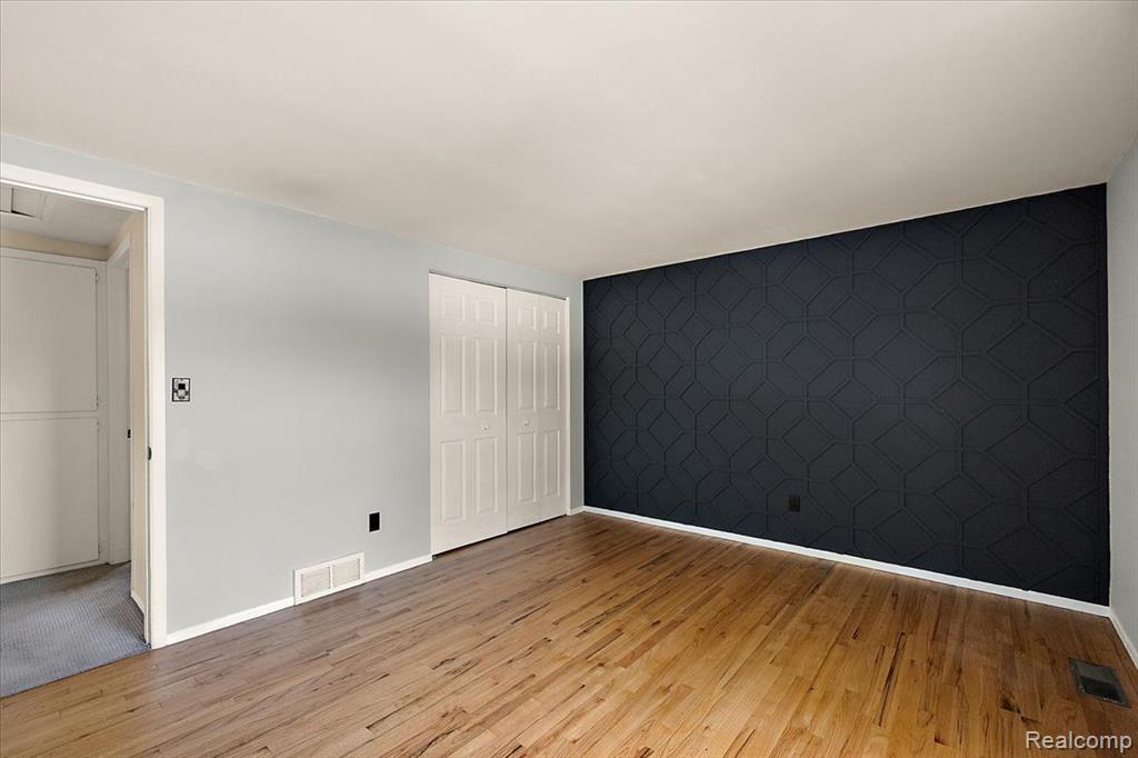 754 W Baker Avenue, Commerce Twp, MI — Photo 20