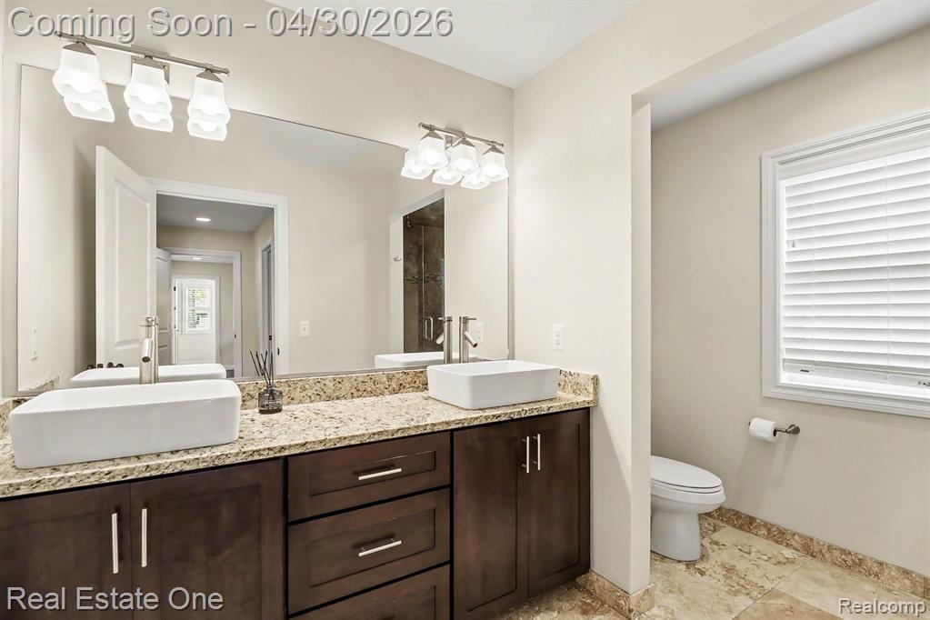 714 E University Avenue, Royal Oak, MI 48067 — Photo 25