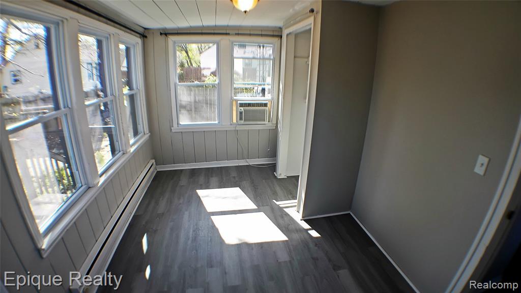 949 Boston Unit A Avenue, Waterford, MI 48328 — Photo 22