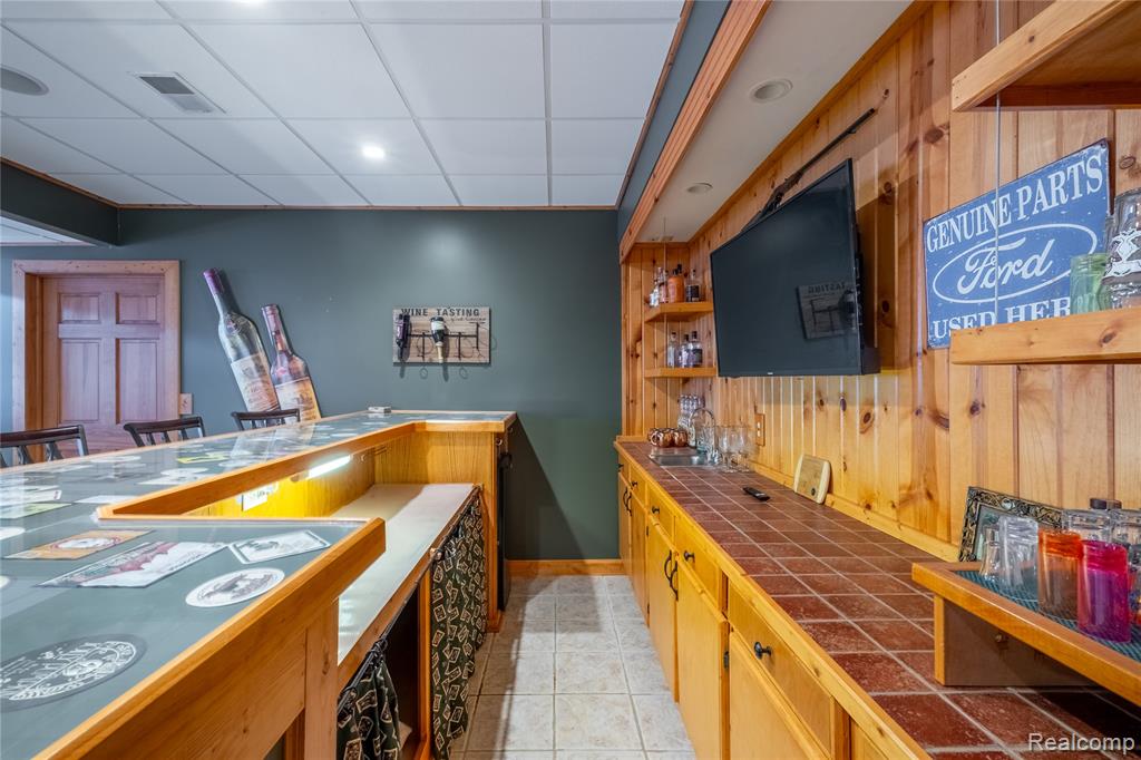 4204 Pavilion Court, Fenton, MI 48430 — Photo 28