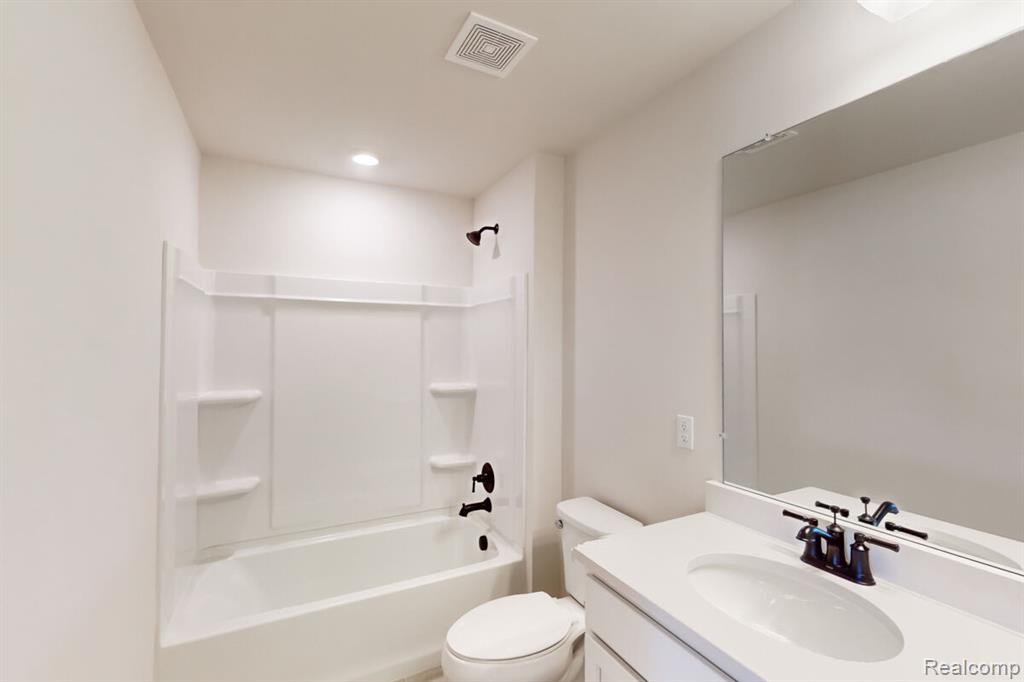 61887 Hevel Lane, Washington, MI — Photo 20