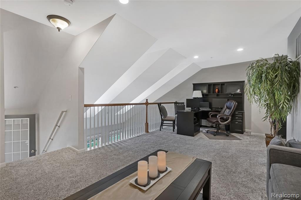 1096 Faulkner, Troy, MI 48083 — Photo 21