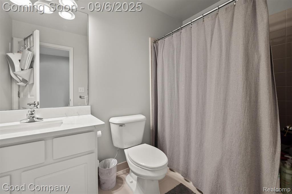 308 James Circle, Royal Oak, MI 48067 — Photo 19