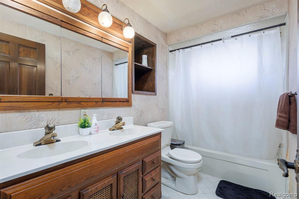 8269 Ziegler Street, Taylor, MI 48180 — Photo 15