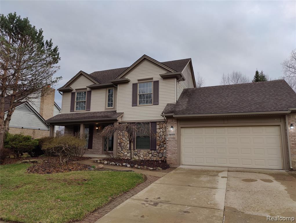 1600 Dunston Road, Canton, MI 48188