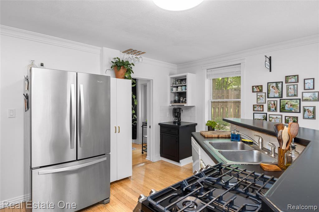 225 1st Street, Fenton, MI 48430 — Photo 19