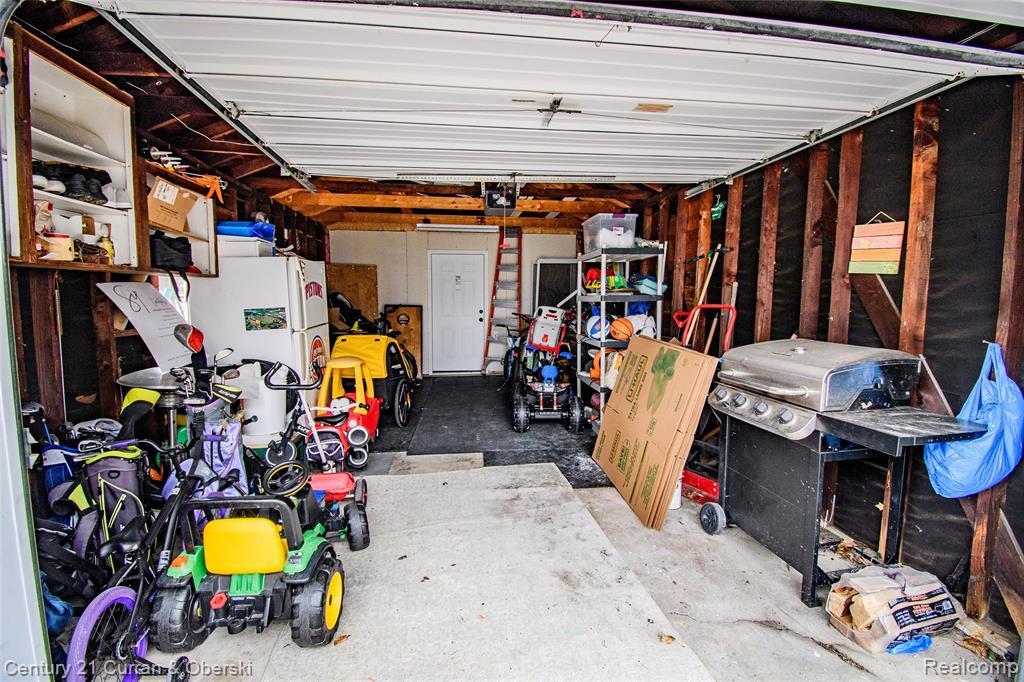 9390 Quandt Avenue, Allen Park, MI 48101 — Photo 58