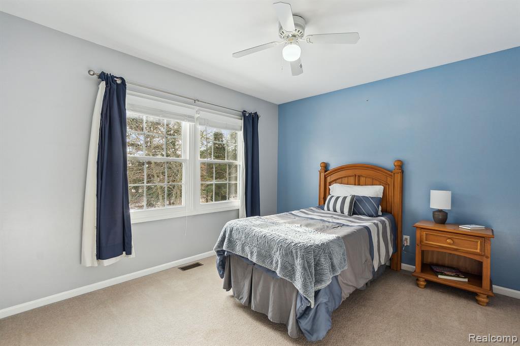 2086 CUMBERLAND Drive, Brighton, MI 48114 — Photo 33