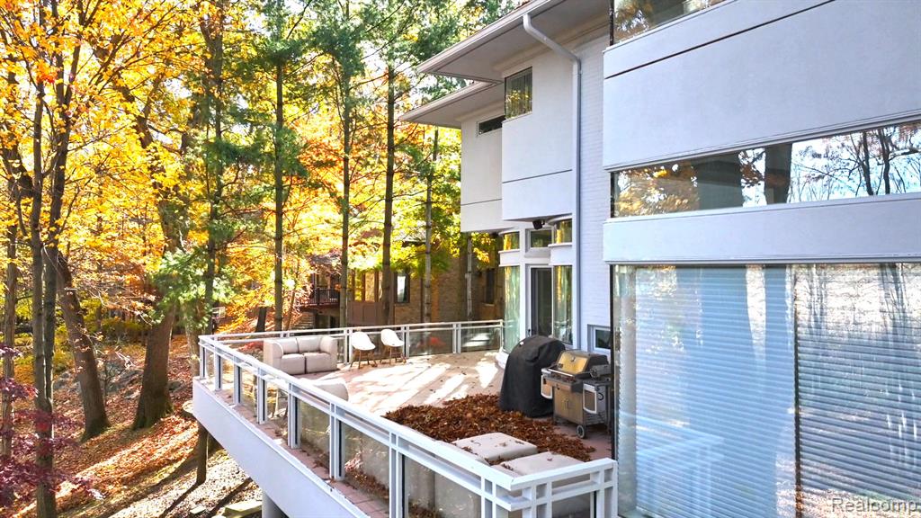 1744 Heron Ridge Drive, Bloomfield Hills, MI, 48302