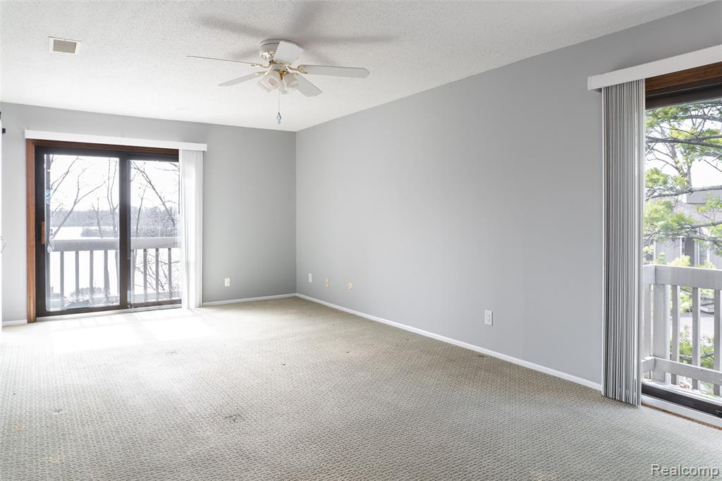 1695 Cliffs Landing, 302, Ypsilanti, MI 48198 — Photo 23