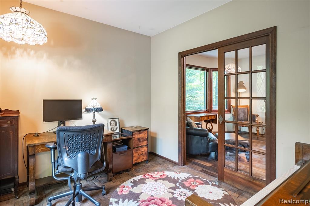 55535 WOODY Lane, South Lyon, MI 48178 — Photo 7