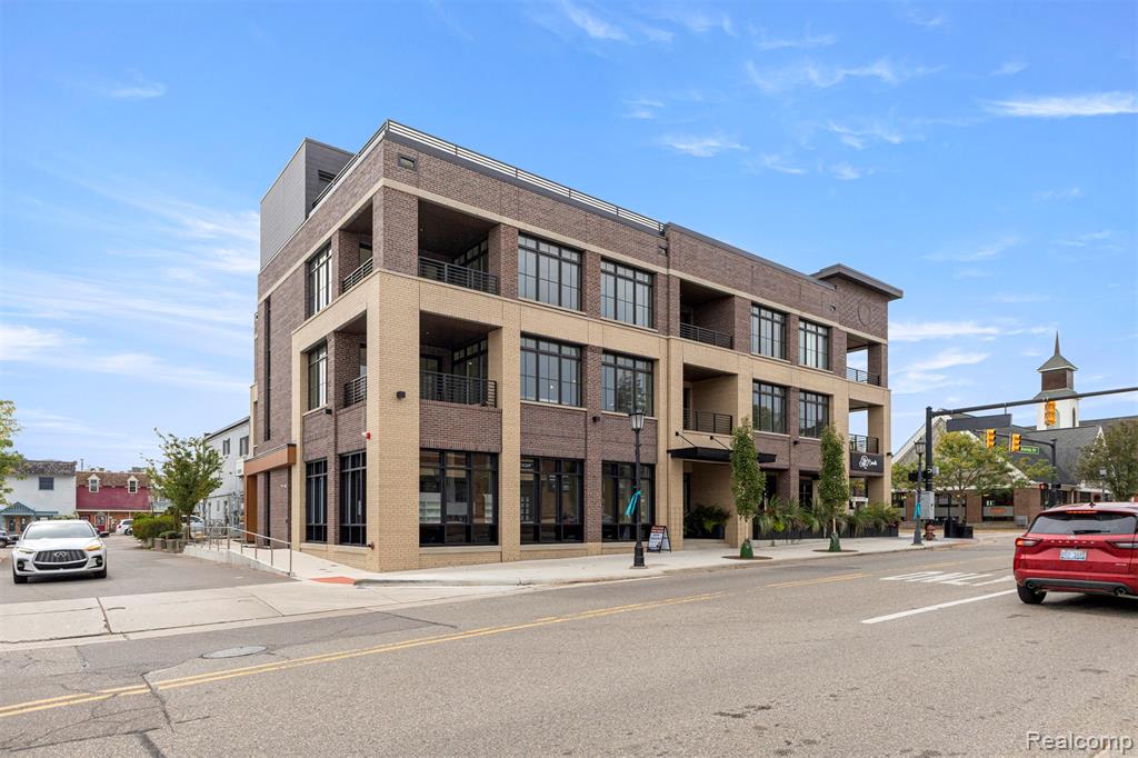 156 N Center Unit 203 - Photo 5