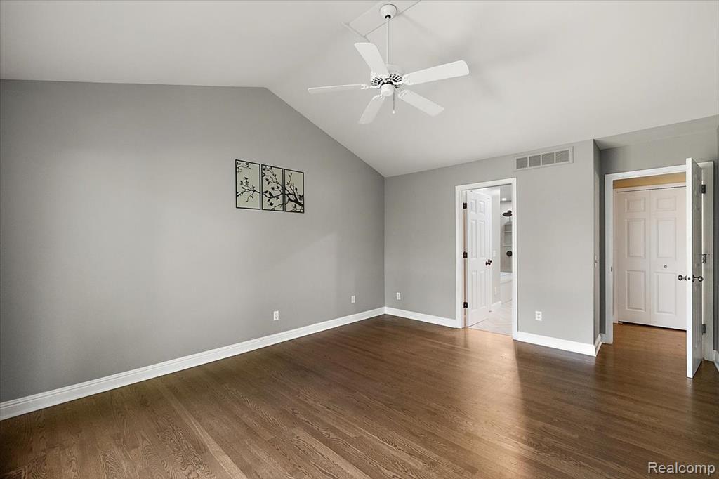 6591 Tree Knoll Drive, Troy, MI 48098 — Photo 25