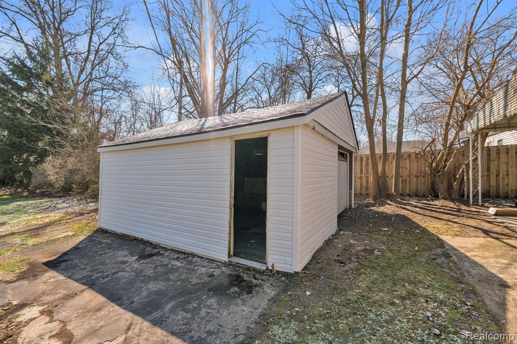 6243 Hunt Street, Romulus, MI 48174 — Photo 29